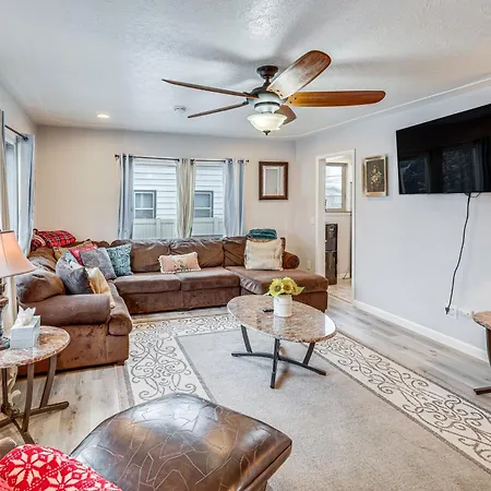 Billings Home With Trampoline, Gas Grill And Fire Pit!